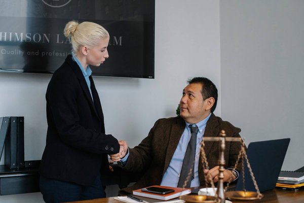 What Are the Benefits of AI in UK Legal Services?